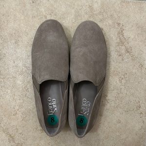 Women’s slip on shoes